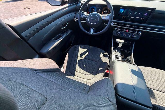 2026 Hyundai Santa Cruz SE FWD