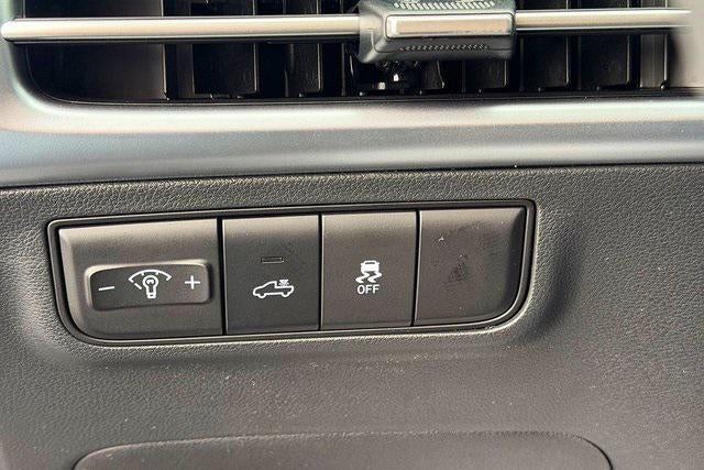 2026 Hyundai Santa Cruz SE FWD