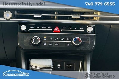 2025 Hyundai Santa Cruz SE