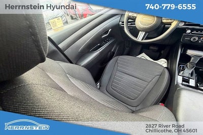 2025 Hyundai Santa Cruz SE