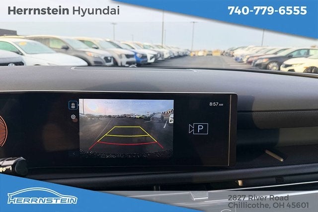 2025 Hyundai Santa Cruz SE