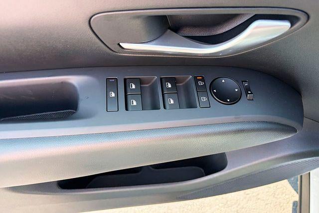 2026 Hyundai Santa Cruz SE AWD
