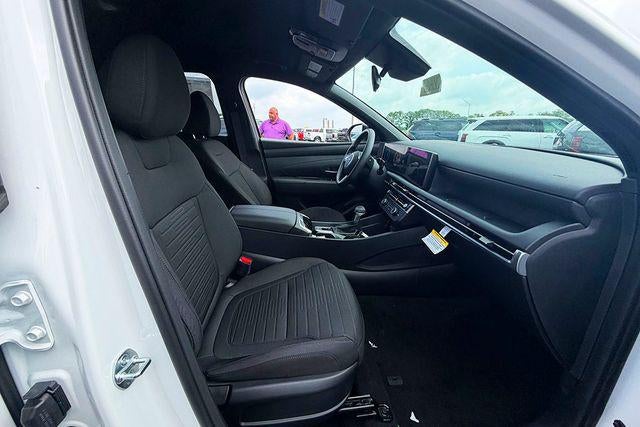 2026 Hyundai Santa Cruz SE AWD