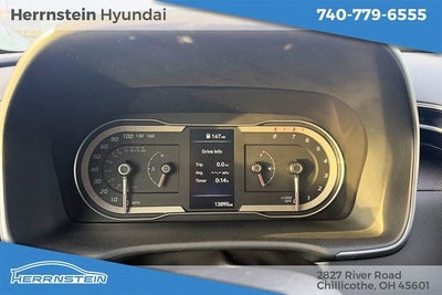 2024 Hyundai Santa Cruz SE