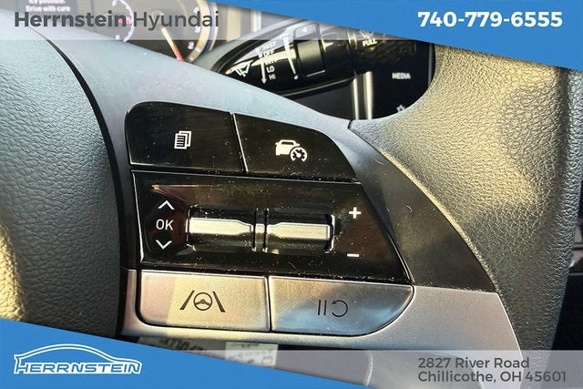 2024 Hyundai Santa Cruz SE