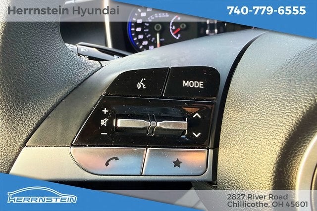 2024 Hyundai Santa Cruz SE