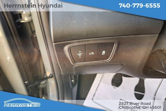 2024 Hyundai Santa Cruz SE