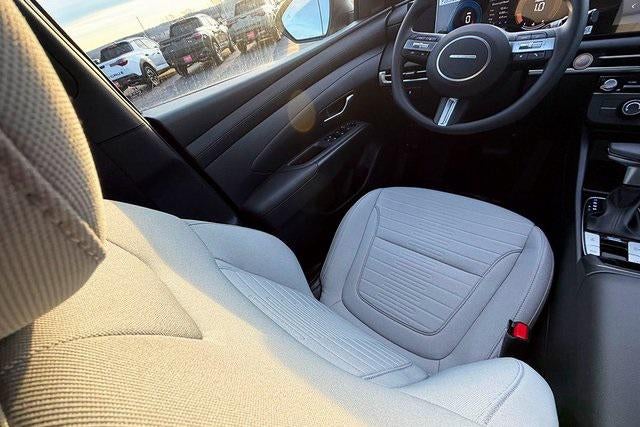 2026 Hyundai Santa Cruz SE AWD