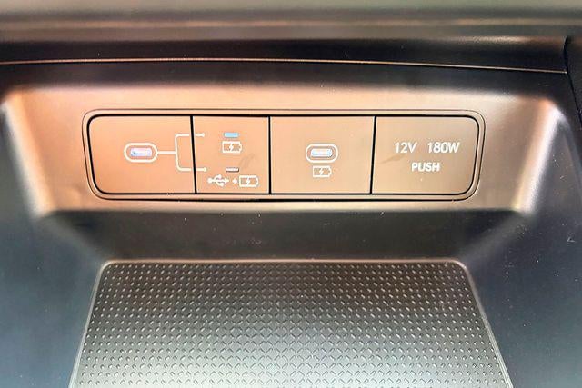 2026 Hyundai Santa Cruz SE AWD