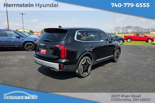 2023 Kia Telluride S
