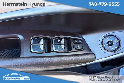 2017 Hyundai Santa Fe Sport 2.0T Ultimate