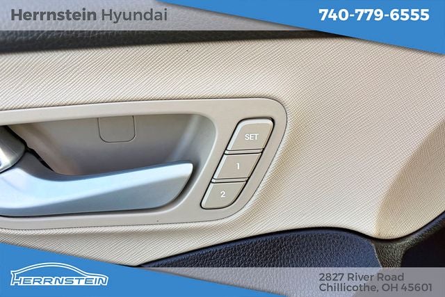 2017 Hyundai Santa Fe Sport 2.0T Ultimate