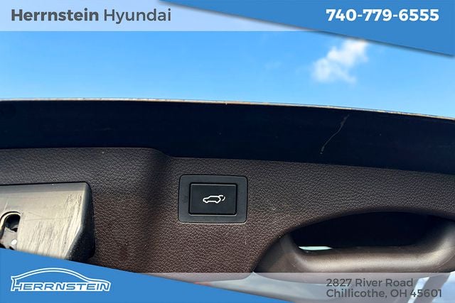 2017 Hyundai Santa Fe Sport 2.0T Ultimate