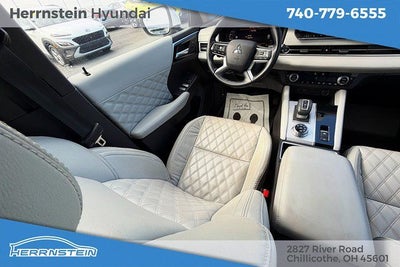 2022 Mitsubishi Outlander SEL