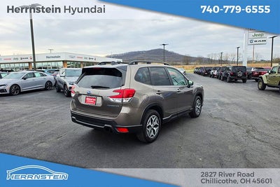 2024 Subaru Forester Premium
