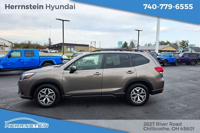 2024 Subaru Forester Premium