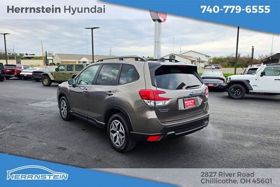 2024 Subaru Forester Premium