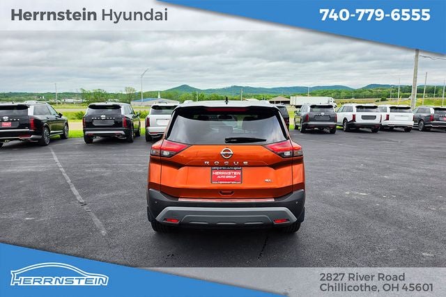 2021 Nissan Rogue SL