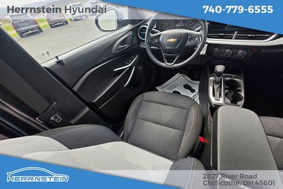 2025 Chevrolet Trax LS