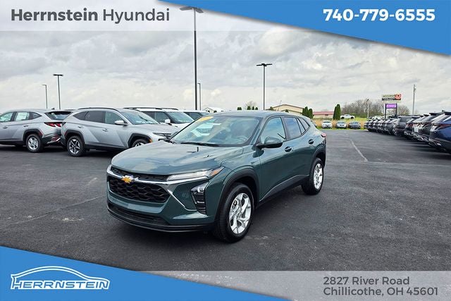 2025 Chevrolet Trax LS