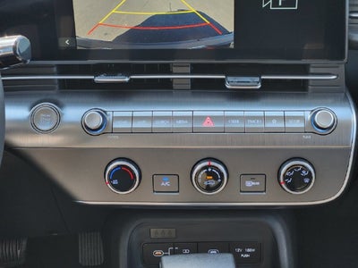 2027 Hyundai Kona SE FWD