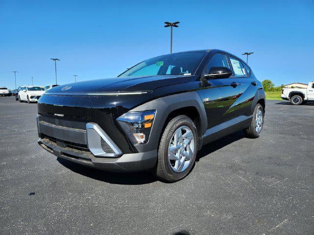 2027 Hyundai Kona SE FWD