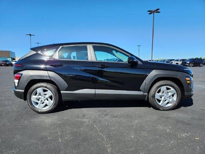 2027 Hyundai Kona SE FWD