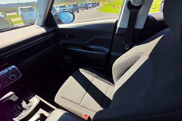 2026 Hyundai Kona SE FWD