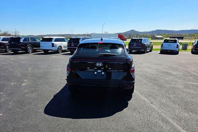 2026 Hyundai Kona SE FWD