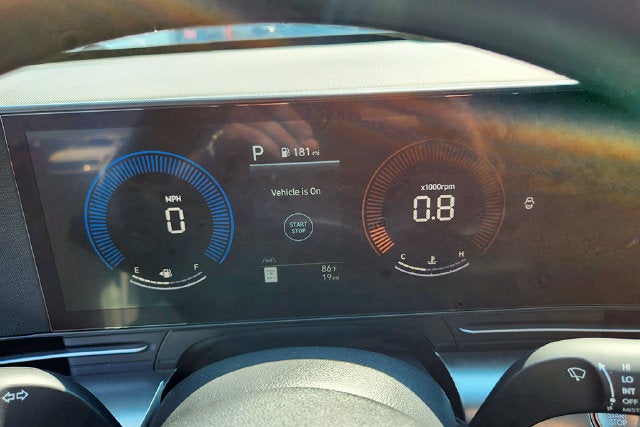 2027 Hyundai Kona SE FWD