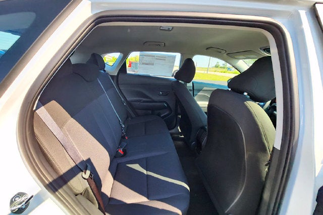 2027 Hyundai Kona SE FWD