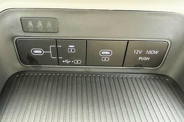 2026 Hyundai Kona SE AWD