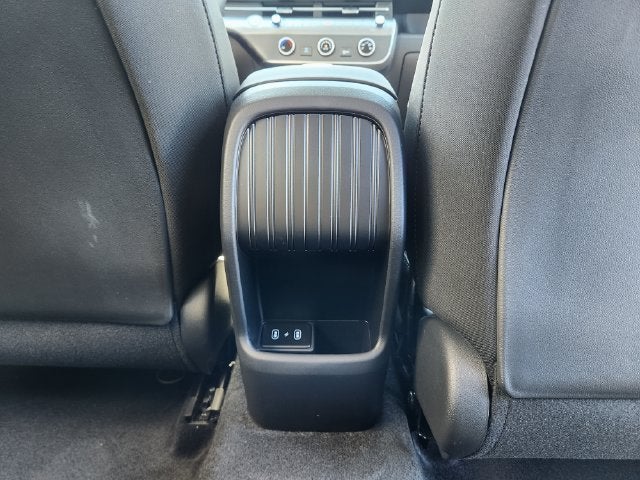 2027 Hyundai Kona SE AWD