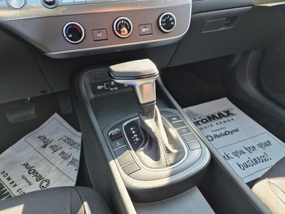 2026 Hyundai Kona SE AWD