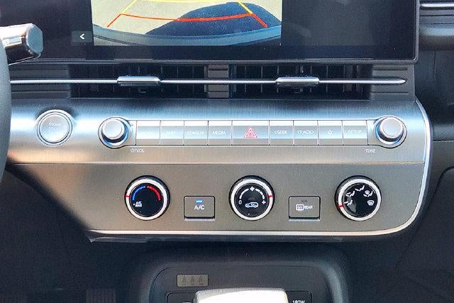 2026 Hyundai Kona SE AWD