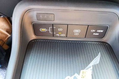 2027 Hyundai Kona SE AWD