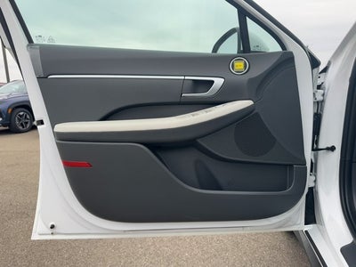 2025 Hyundai Sonata SE