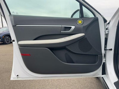 2025 Hyundai Sonata SE