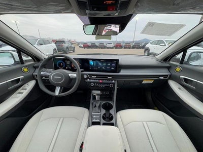 2025 Hyundai Sonata SE