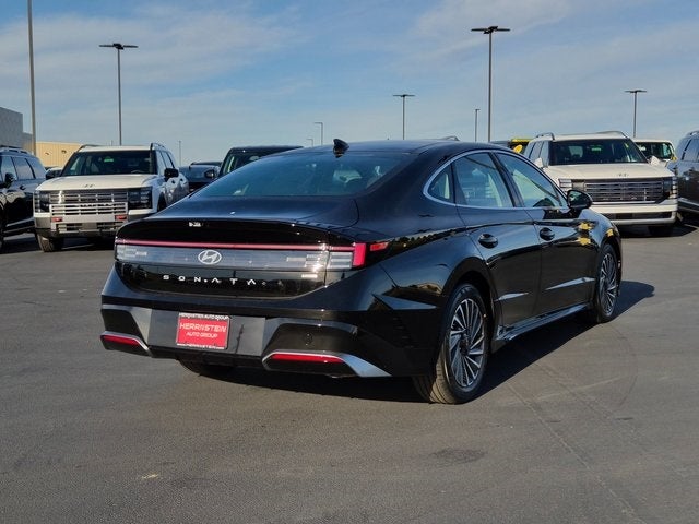 2026 Hyundai Sonata Hybrid SEL