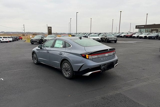 2026 Hyundai Sonata Hybrid SEL