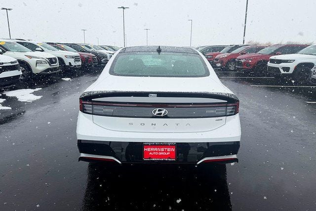 2026 Hyundai Sonata Hybrid SEL