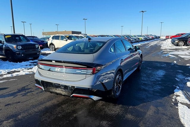 2026 Hyundai Sonata SEL Sport