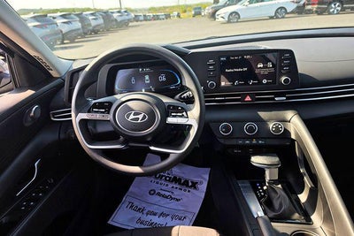 2026 Hyundai Elantra SE