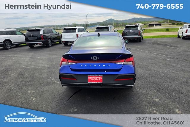 2025 Hyundai Elantra SEL Sport