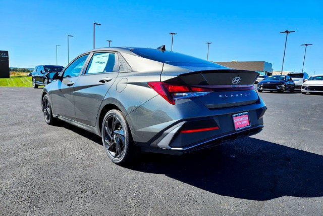2026 Hyundai Elantra SEL Sport Plus