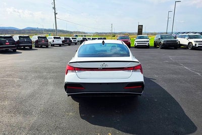 2026 Hyundai Elantra SEL Sport