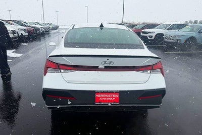 2026 Hyundai Elantra SEL Sport