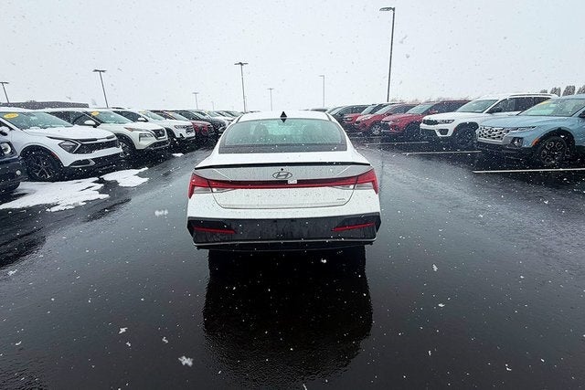 2026 Hyundai Elantra Hybrid SEL Sport