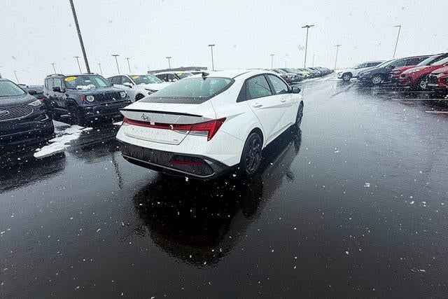 2026 Hyundai Elantra Hybrid SEL Sport